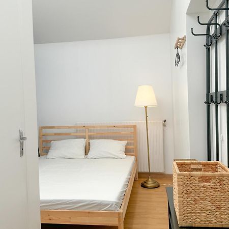 Korean Style Minbak C'Est La Vie Paris Bagnolet Exterior photo