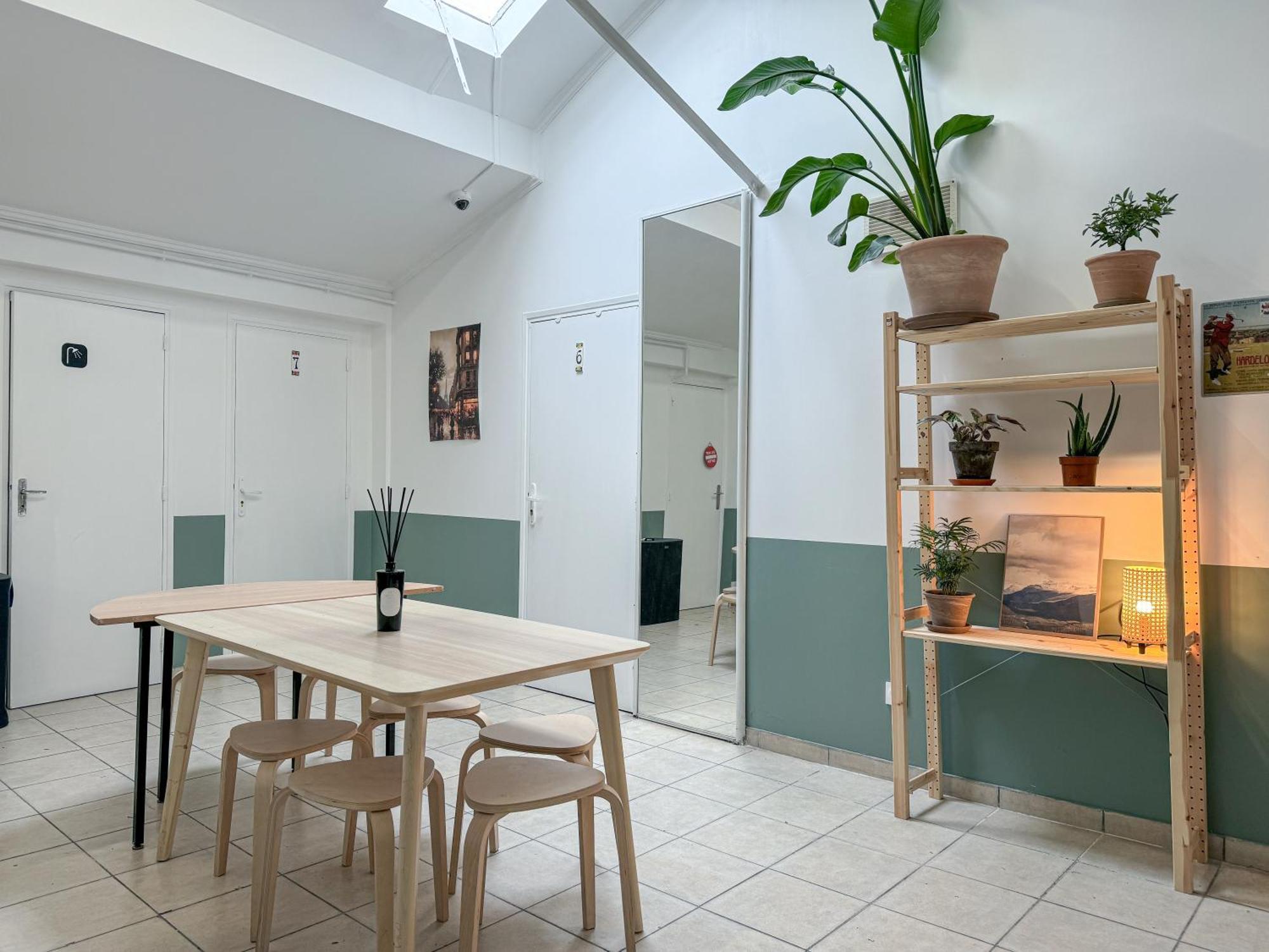 Korean Style Minbak C'Est La Vie Paris Bagnolet Exterior photo